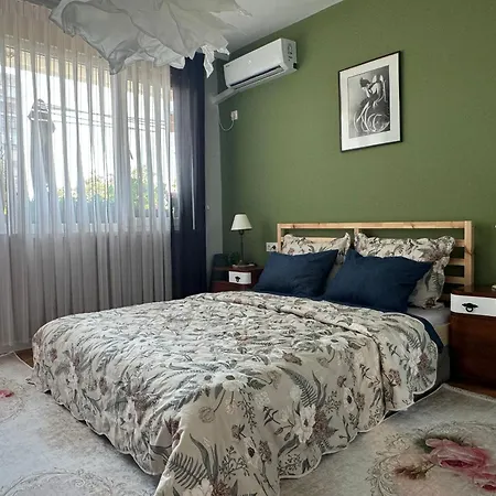 아파트 The Master And Margarita Centre