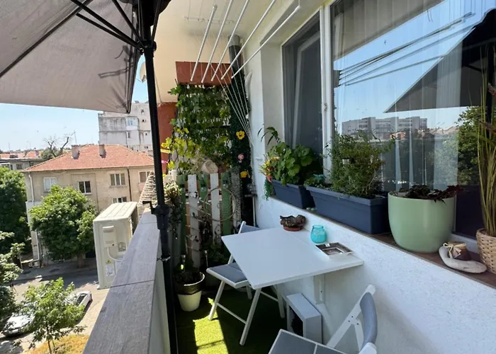 The Master And Margarita Centre بورغاس